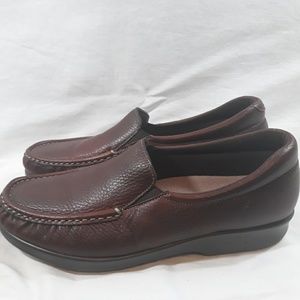 SAS Womens Brown Leather Slip On Loafers 9 N